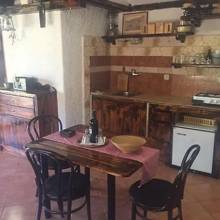 Gostinjska kuća Vila Viva ~ Brks 3*